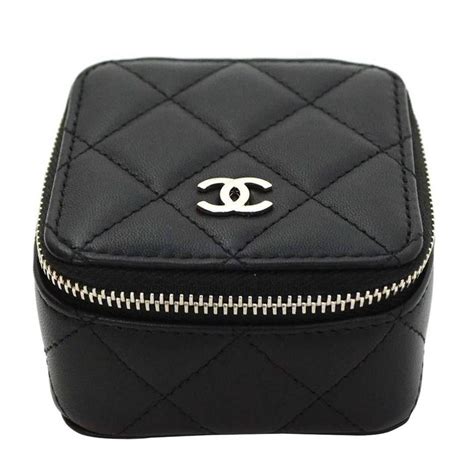 chanel jewelry case